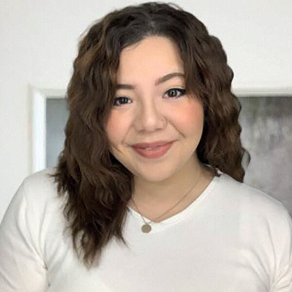 Lilian Salomon headshot
